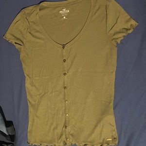 Hollister mine tee